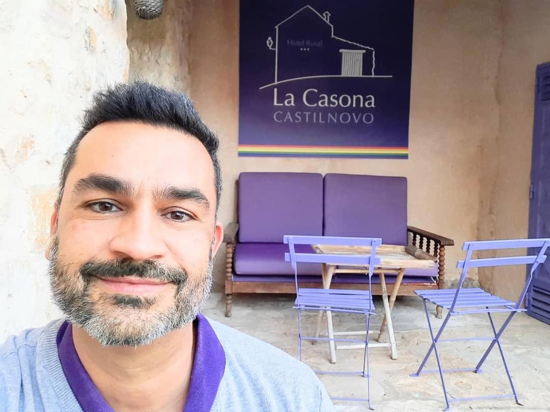 La Casona De Castilnovo - Gay Men Only Pensionat Valdesaz Exteriör bild